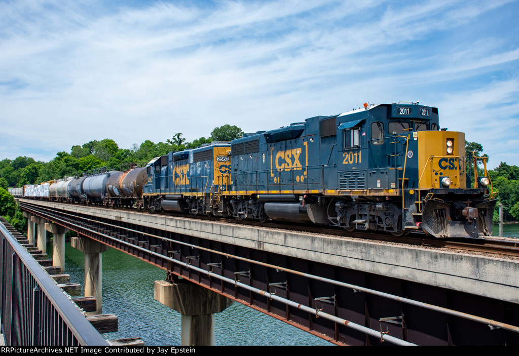 CSX 2011 leads a local across the Tennessee River 